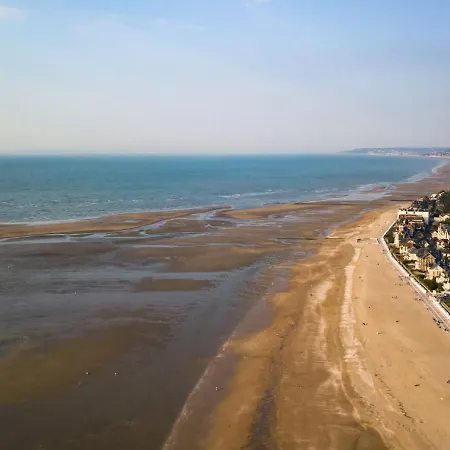 Les Diablotines By Interhome * Cabourg